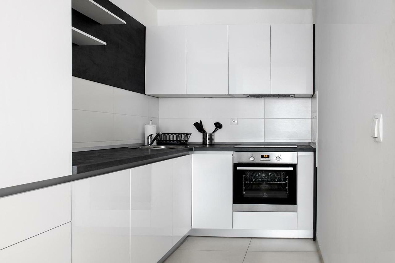 Sauna - Flexible Selfcheckins 6 - Zagreb - Garage - Electric Vehicle Ccharger - Loggia - New - Luxury - Apartments Repinc 6 Luaran gambar