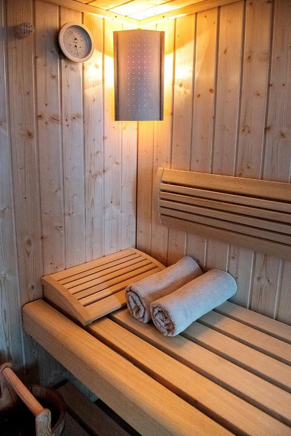Sauna - Flexible Selfcheckins 6 - Zagreb - Garage - Electric Vehicle Ccharger - Loggia - New - Luxury - Apartments Repinc 6 Luaran gambar