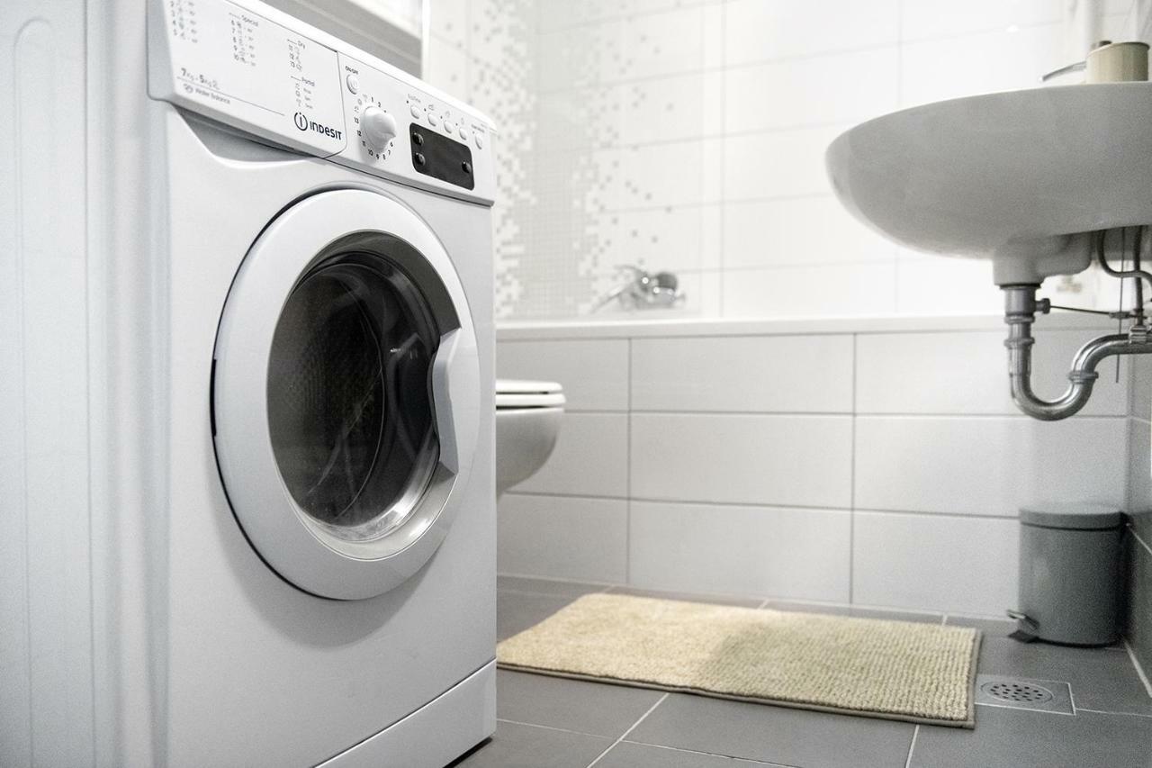 Sauna - Flexible Selfcheckins 6 - Zagreb - Garage - Electric Vehicle Ccharger - Loggia - New - Luxury - Apartments Repinc 6 Luaran gambar